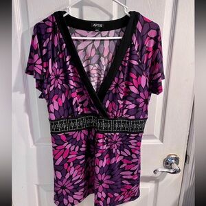 Women's top, size L